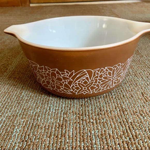 PYREX Vintage Round Woodland Brown 474-B 1.5 QT Cinderella Casserole NO LID - Picture 3 of 10
